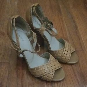 Boho Brown leather sandal heels by Hinge